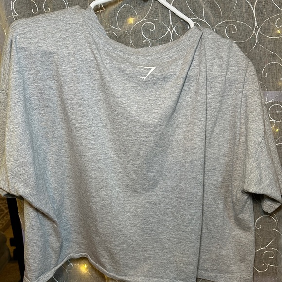 Gymshark's crop top - Picture 2 of 3